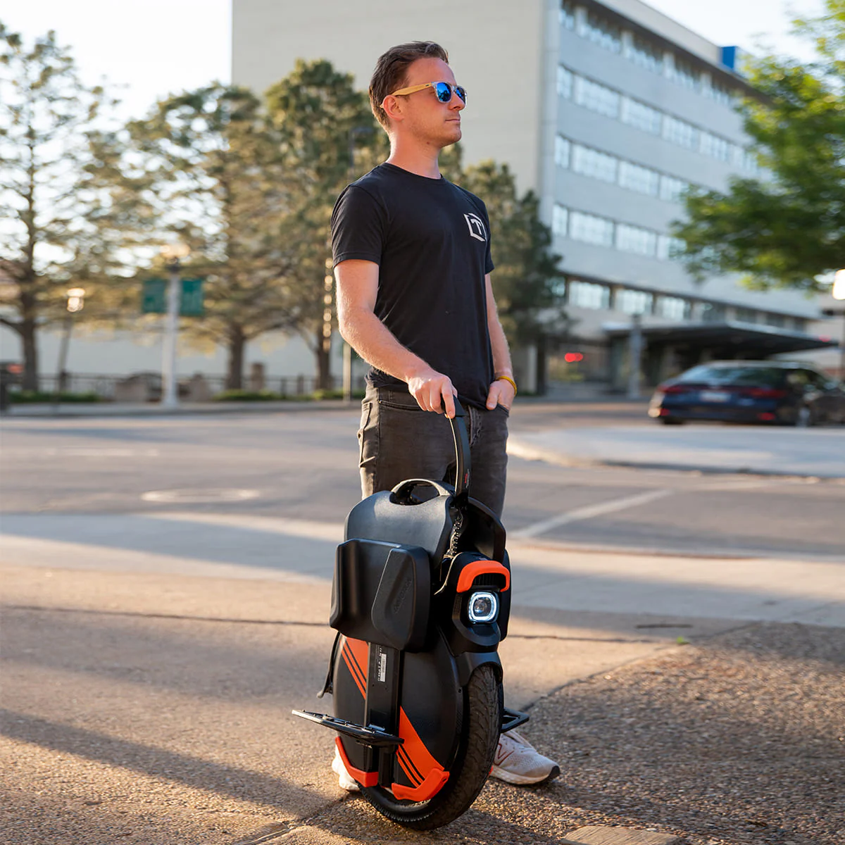 INMOTION V11Y - Image 5