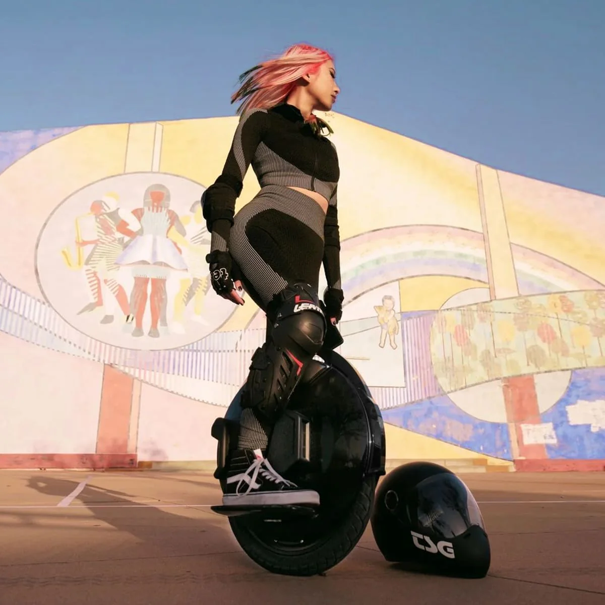 INMOTION V8S - Image 6